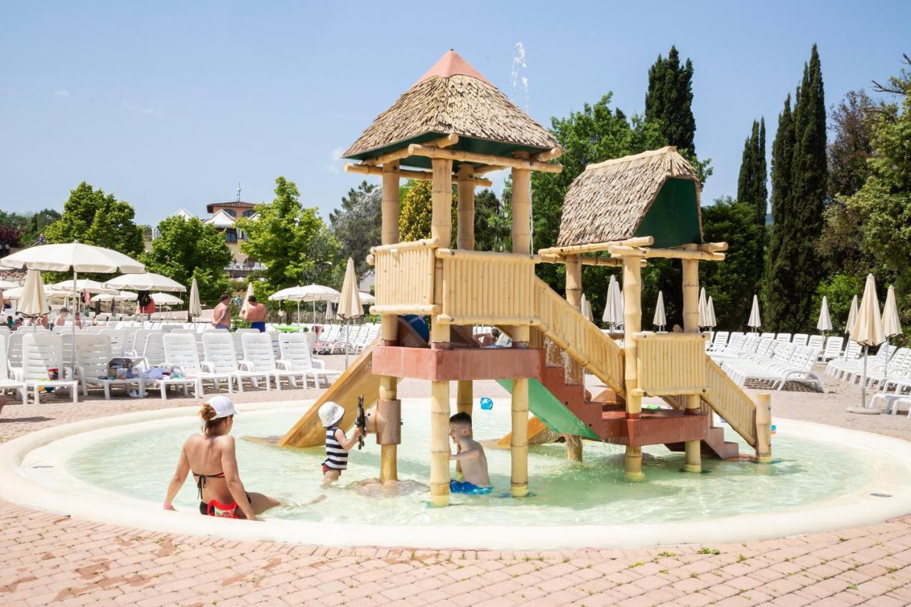 Norcenni Aparthotel 2*